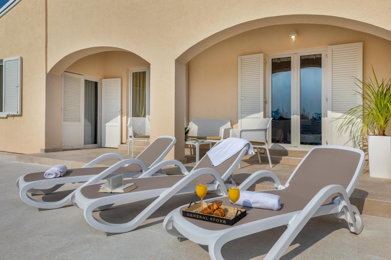 Villa Ostone Pula Extérieur photo