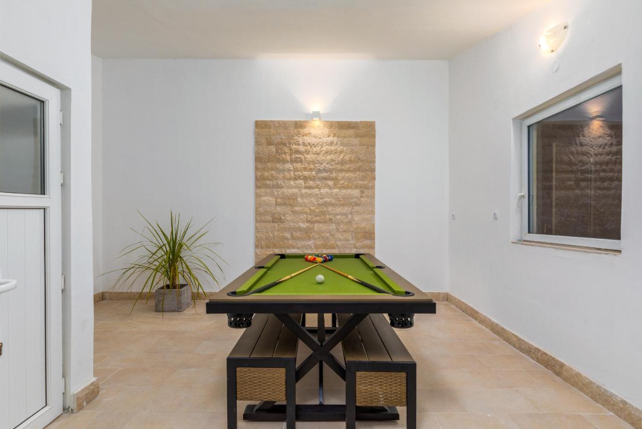 Villa Ostone Pula Extérieur photo